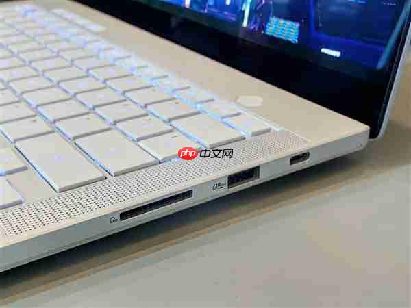 华硕发布ROG幻14/16 Air 2026款:升级星云原画屏、至高RTX 5090