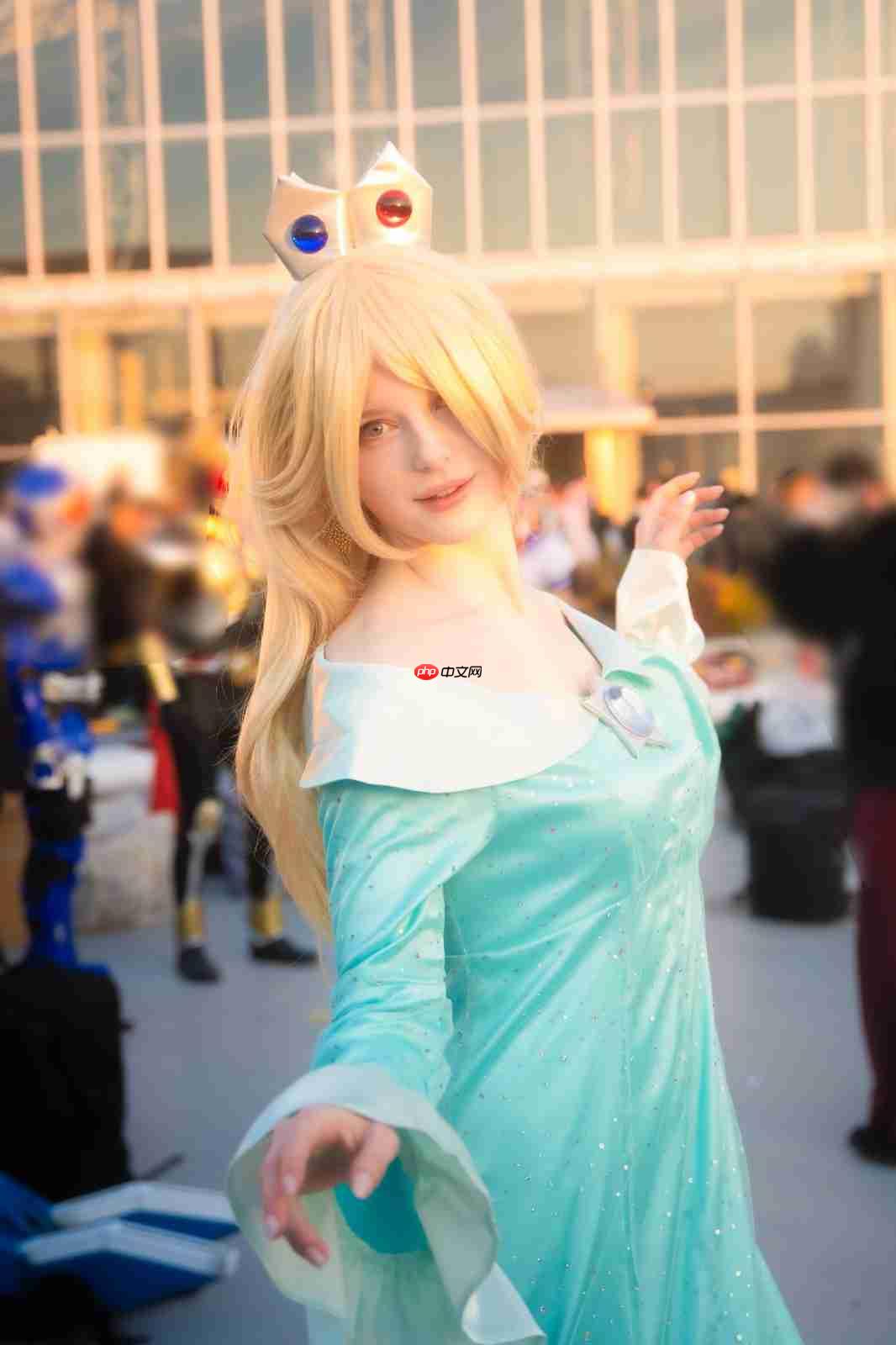 艾什莉脸模cos罗莎塔公主参加c107 网友称:美到失语