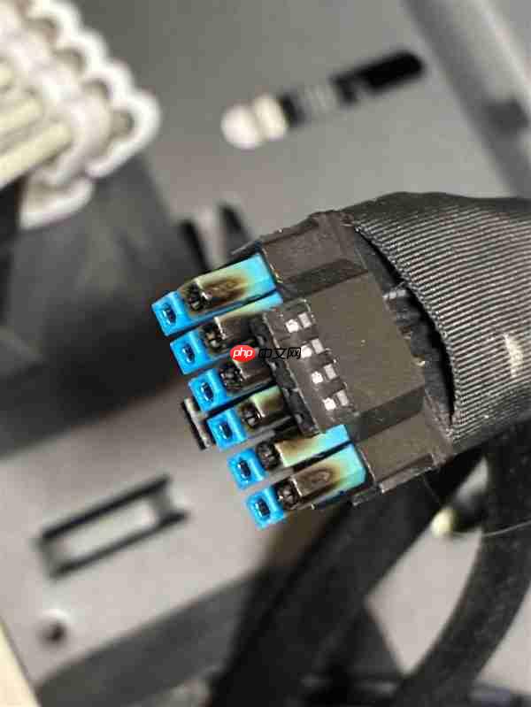 中端显卡也无法避免：又一起RX 9070 XT 16针接口烧熔！