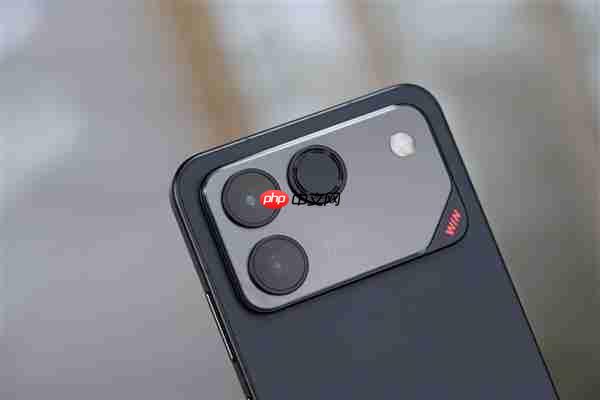 10000mAh巨无霸电池仅2599元起!荣耀WIN RT图赏