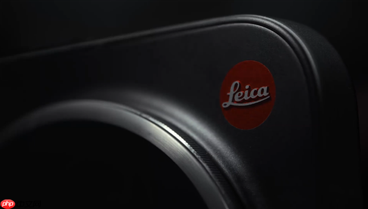 小米 17 Ultra细节曝光!真可乐标,可以拧的变焦环