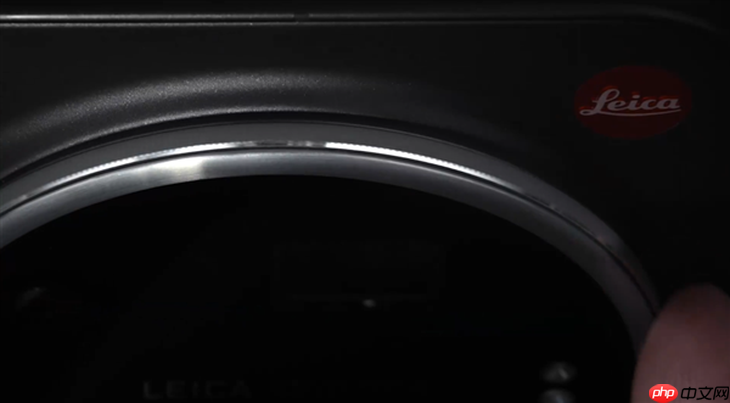 小米 17 Ultra细节曝光!真可乐标,可以拧的变焦环