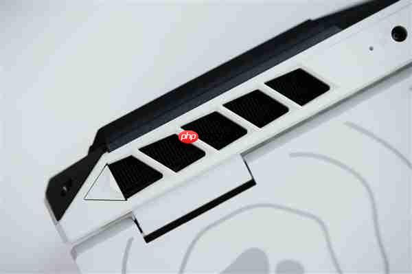 高颜值、高性能双杀!七彩虹Colorfire MEOW橘宝R16 Pro图赏