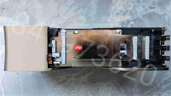 Titan Ada巨卡原型现身:48GB显存、四插槽、900W供电