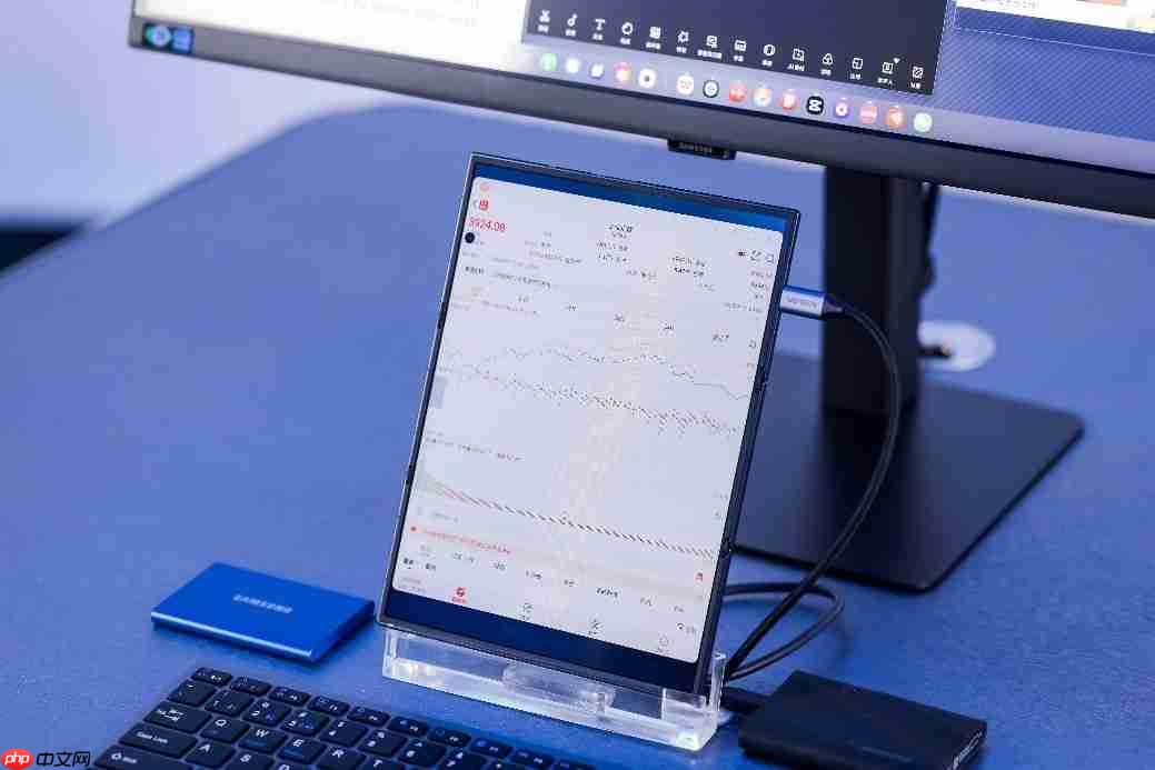 轻松实现PC级体验 三星Galaxy Z TriFold是你手中的便携式工作站