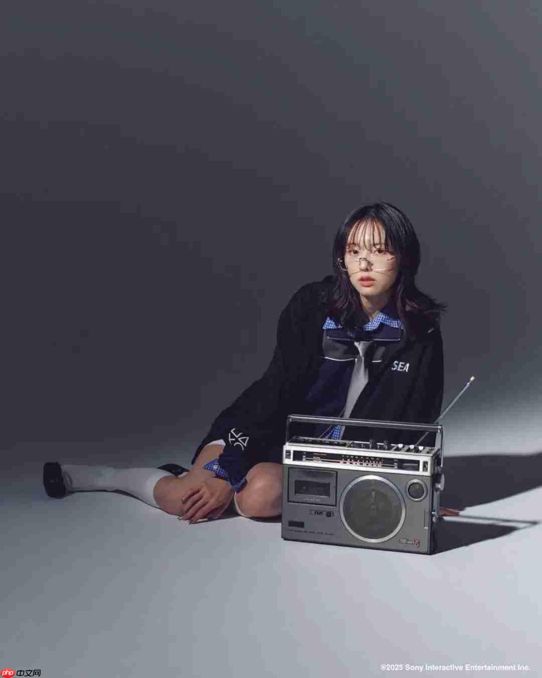 买PS5的钱回来了! 《寂静岭f》主演加藤小夏成为PS品牌大使并发布品牌服装靓照