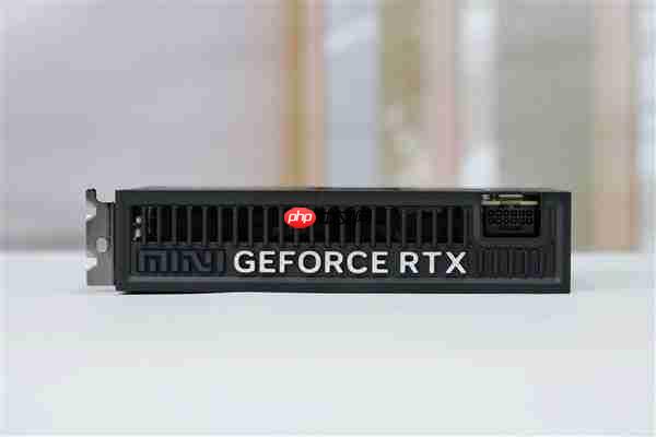 ITX性能小钢炮!七彩虹RTX 5070 Mini OC 12GB图赏