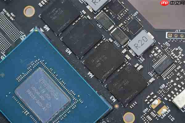 ITX性能小钢炮!七彩虹RTX 5070 Mini OC 12GB图赏