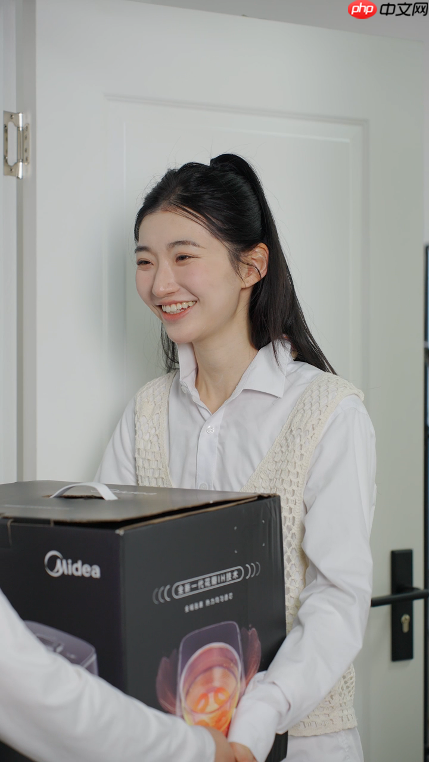 旧机全部碾压，高管送货上门！美的生活电器只换不修卷出新高度