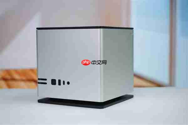 全球首个液冷迷你机!abee AI Station 395 Max工作站图赏