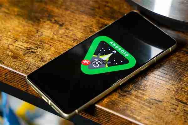 明年内存大涨:12GB内存将在中端手机上消失