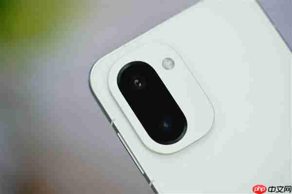 全球首发第五代骁龙8!一加Ace 6T图赏