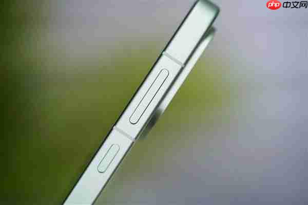 全球首发第五代骁龙8!一加Ace 6T图赏