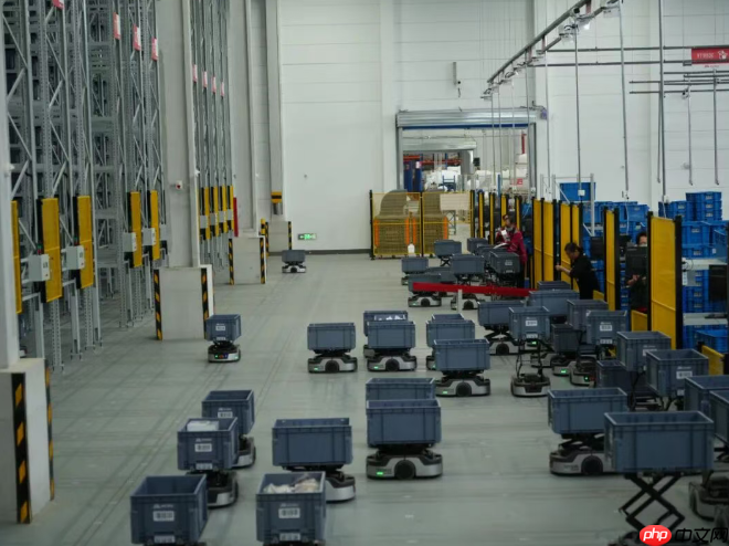 今年全国第 1800 亿件快件由京东物流送达，智狼分拣、无人车配送