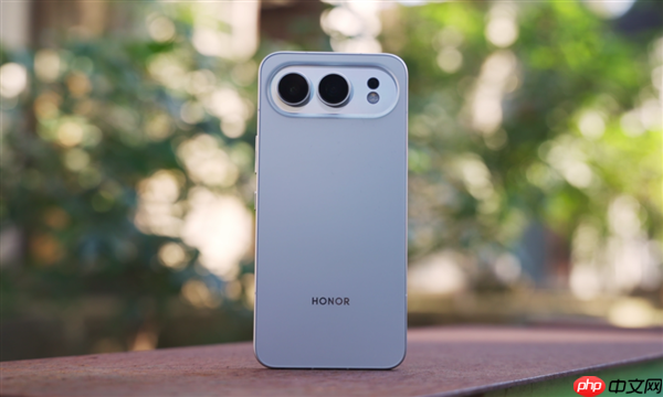 8000mAh电池+骁龙8至尊版 你跟我说这是线下机!