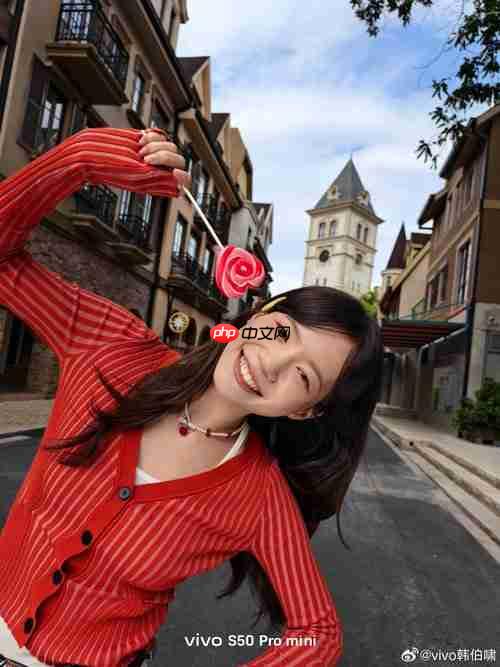 确实强到爆!vivi S50不仅有骁龙8Gen5,更有旗舰同款潜望长焦