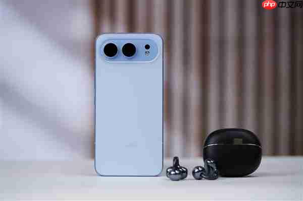 全新横向跑道式设计!荣耀500系列图赏