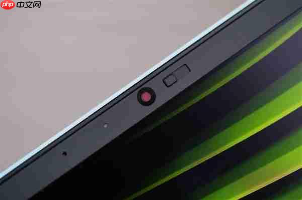 锐龙R9-9850HX万元本!雷神猎刃S游戏本图赏