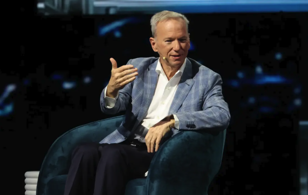 谷歌前CEO施密特警告:因成本问题,多数国家最终或将使用中国AI模型 - php中文网