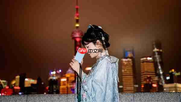 前魅族美女产品经理晒魅族22月白天青：夜景真的很惊艳