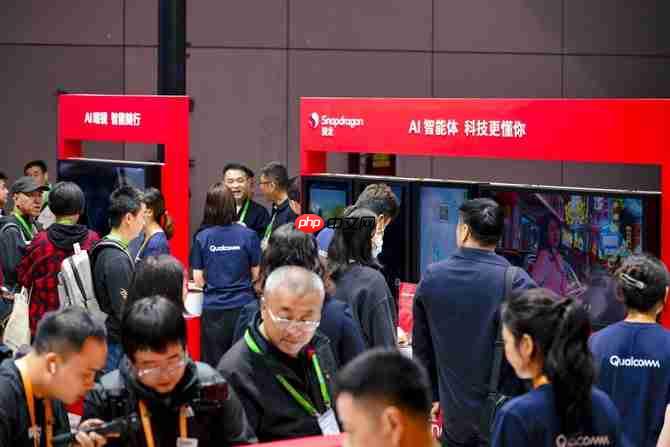高通端侧AI生态图景亮相进博会，携手合作伙伴重塑多场景智能体验