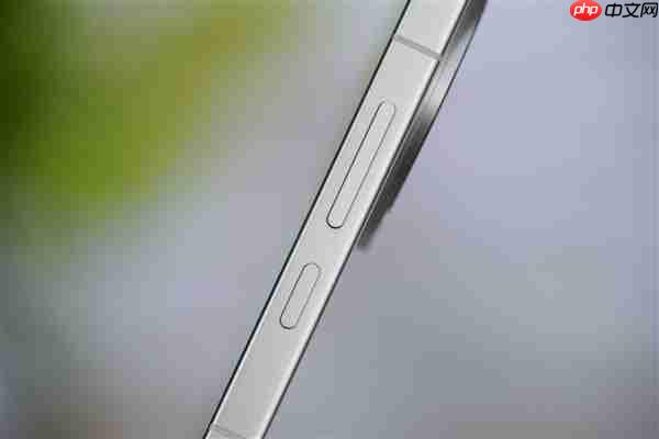 全球首发理光GR影像！真我GT8 Pro图赏