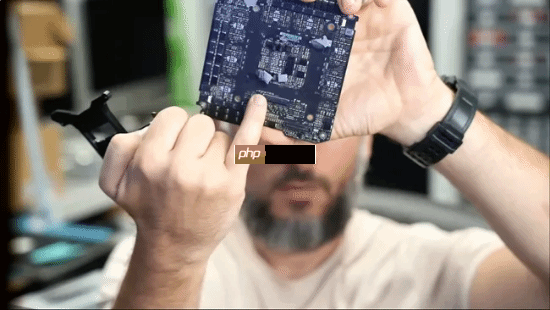 这辈子都不要买RTX 5090!维修师痛批:史上最糟糕设计