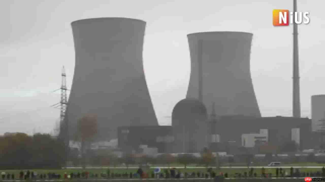 告别核能时代:德国爆破国内最强大核电站