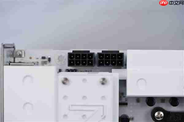 白色高颜值主板!七彩虹CVN B850 ARK FROZEN v14方舟图赏