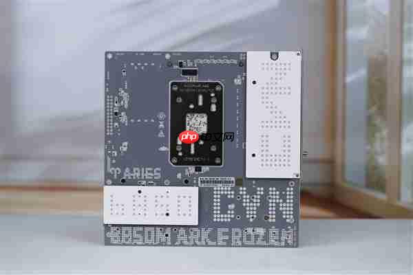 白色高颜值主板!七彩虹CVN B850 ARK FROZEN v14方舟图赏