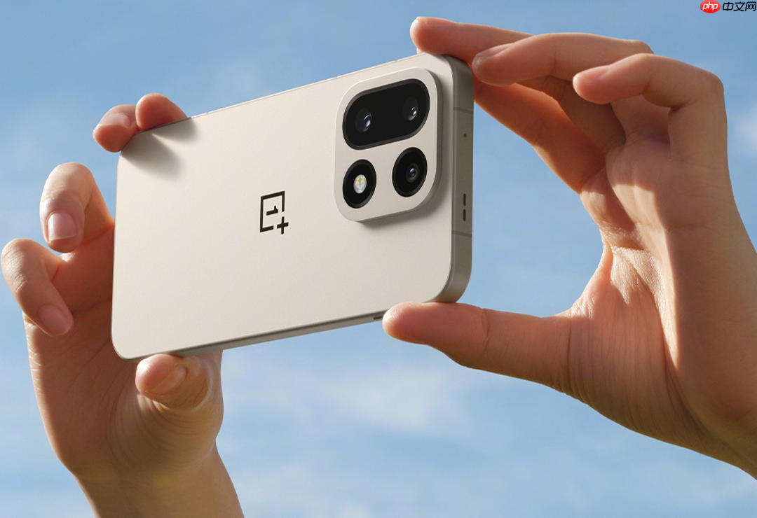 彩排完成，好戏将至！一加 15完成首次彩排，李杰重申“好饭不怕晚”