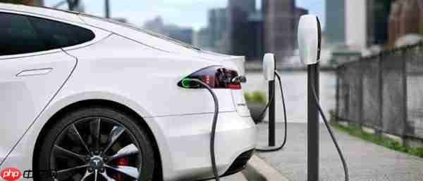 充电后占位94分钟被收费438元 女车主不服！法院判了：收费合规