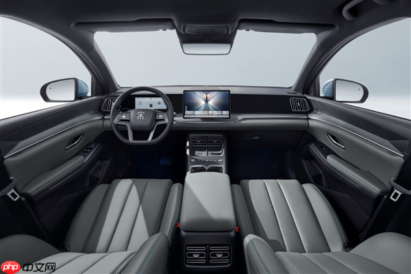 油耗创全球SUV新低！2026款比亚迪宋Pro/宋L DM-i家族上市：9.98万起