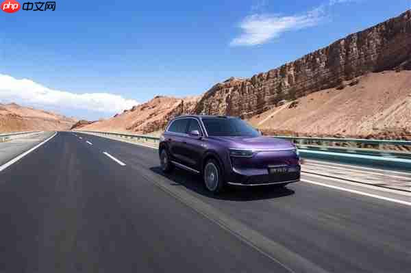 赛力斯总裁何利扬:问界汽车辅助驾驶功能使用比例超80%