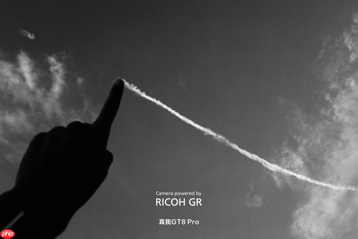 搭载理光GR影像系统,“街拍神器”真我GT8 Pro正式发布,3999元起