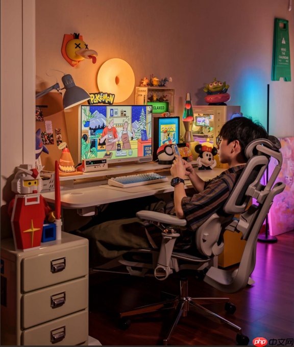 久坐腰酸有解了!爱果乐V3电脑椅黑科技揭秘:这把椅子的腰靠会“追”着你跑