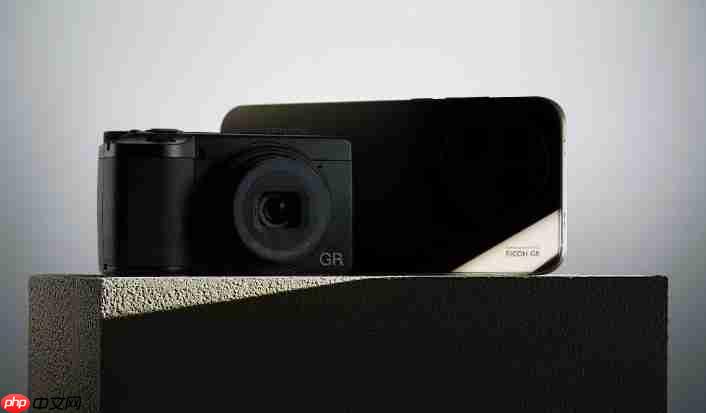 真我GT8系列将于10月21日发布，Pro版定义“街拍神器”、标准版号称“最强标准版”