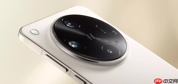 手机影像格局生变:旗舰机集体放弃一英寸主摄的背后