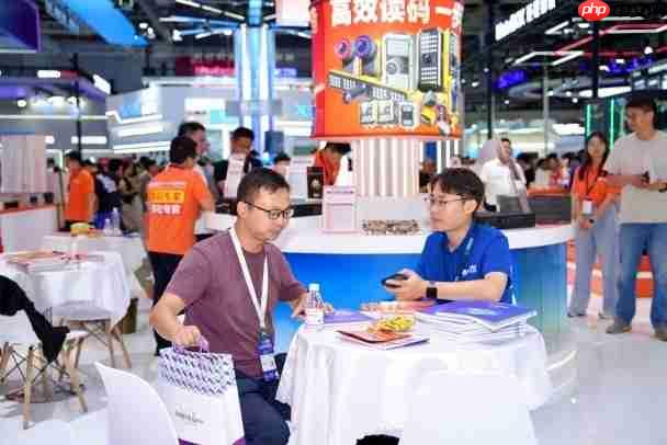 研祥智能亮相2025工博会:工业智能,此刻正在爆发!