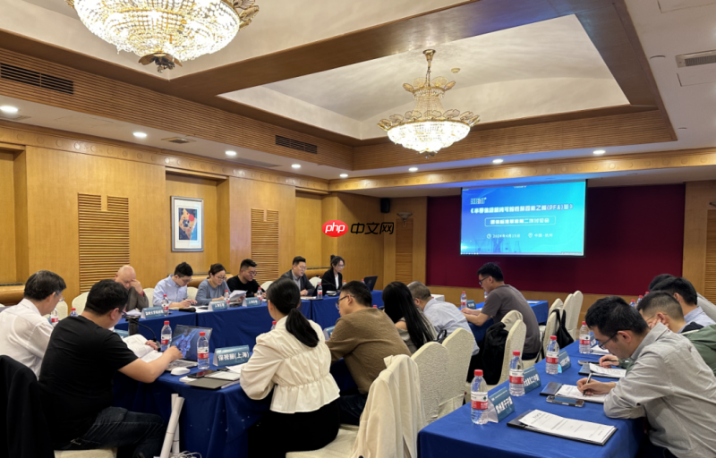 《半导体级可熔性聚四氟乙烯（PFA）管》团体标准正式发布