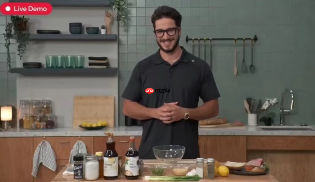 Meta 新款 AI 智能眼镜首秀发布会“翻车”，扎克伯格甩锅“网太差”