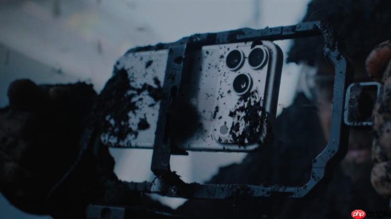 苹果发布会再现中国品牌身影：SmallRig斯莫格深度参与手机影像生态构建