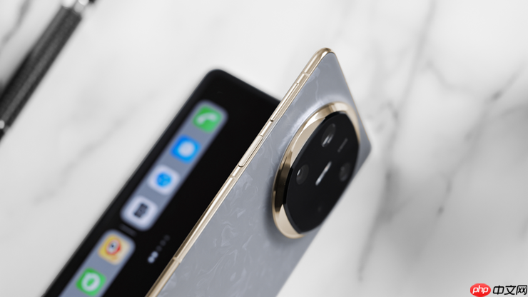 鸿蒙感恩回馈季来袭,华为Mate X6等三款旗舰可享至高2000元优惠!