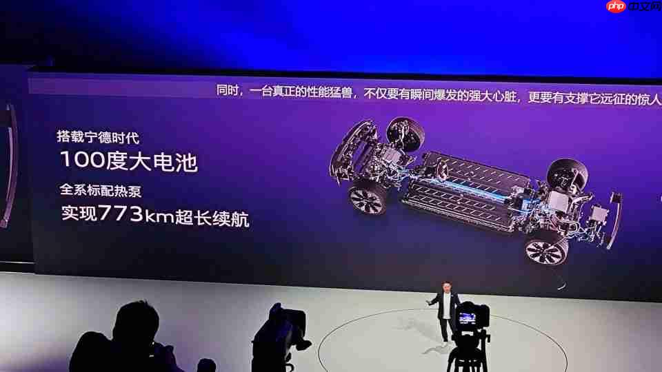 硬刚特斯拉、小米！奥迪最便宜纯电动车上市，只要23.59万元！