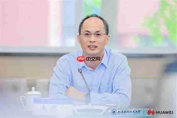 北京航空航天大学 鲲鹏昇腾科教创新孵化中心揭牌 推动中国自主计算生态建设