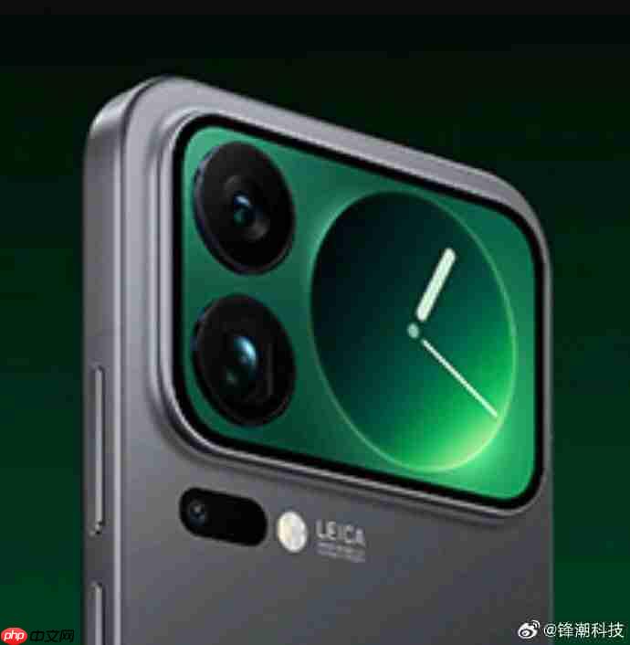 背面屏幕回归?小米官博曝光小米 17真机