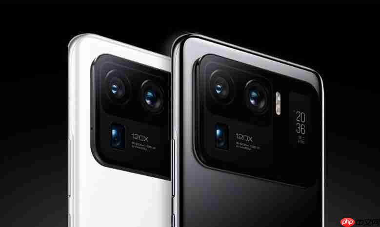 背面屏幕回归?小米官博曝光小米 17真机