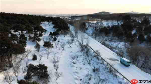 无人配送车驶入千家万户 九识智能何以重塑物流新生态