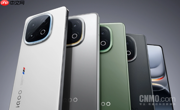 iQOO 15真机图曝光！延续上代设计 新增两款配色？