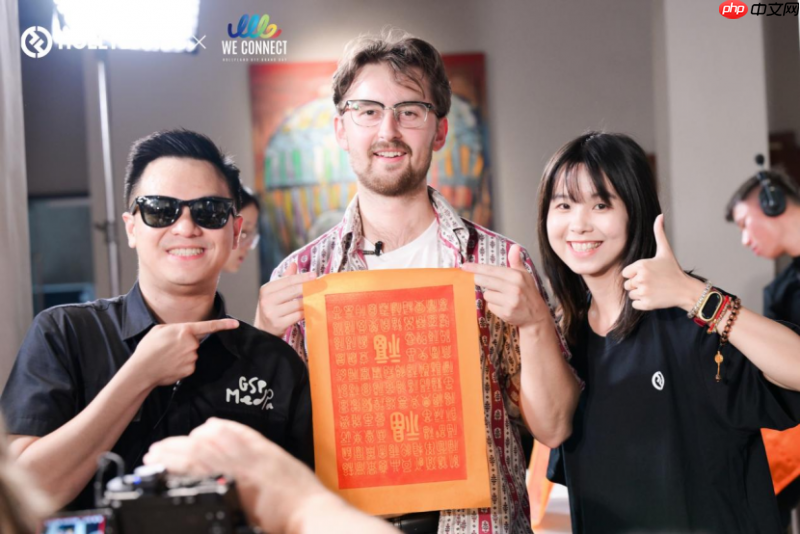 30位全球创作者齐聚8D魔幻之城,见证猛玛用科技连接世界